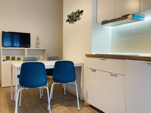 Appartement, 1 slaapkamer, balkon, uitzicht op de stad | Interieur
