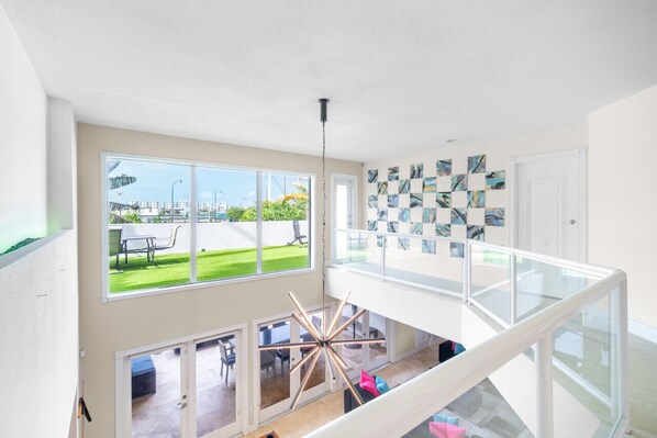Interior - Miami Shores Dream Oasis, Home Cinema, Pool, Waterfront Views (Miami)