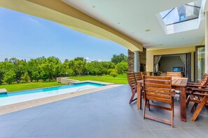 Alberca al aire libre 