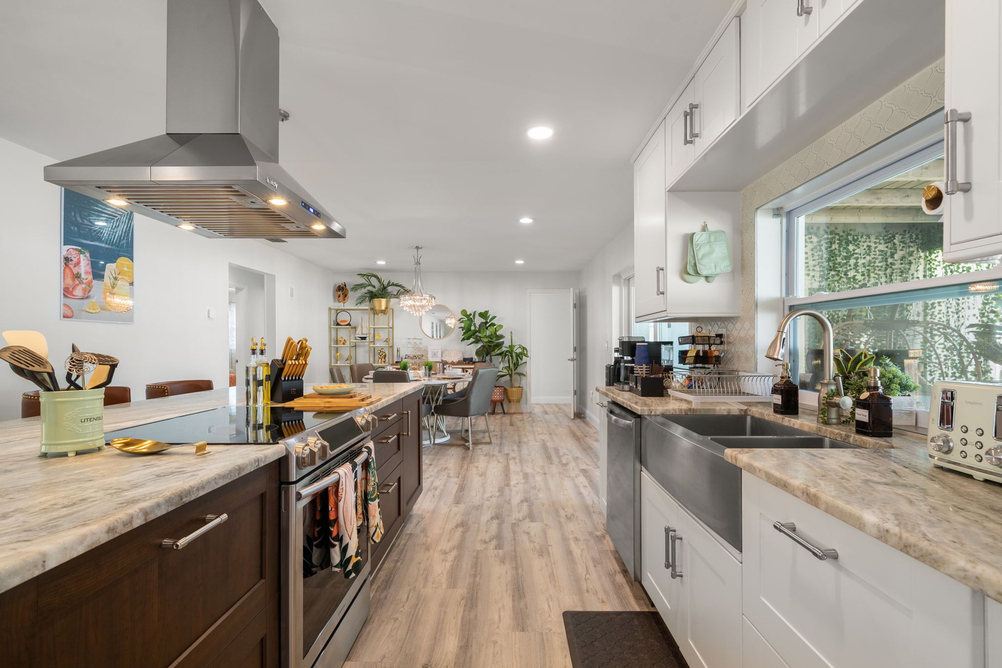 Caribbean Essence, 9 minutes to Tampa International Airport, 8 mins to beaches 
