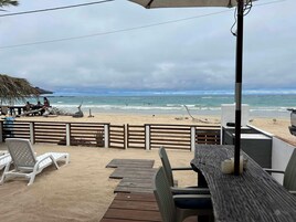 En la playa