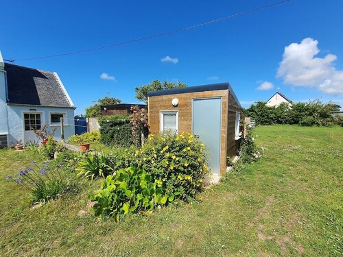 Maison Bleue 80 m2, Proche de la Mer, Jardin Clos, GR 34