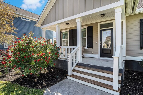 Exterior detail - Cozy Retreat ~ Near DT + Pet Friendly (North Charleston)
