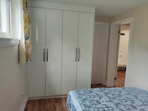 1 室のベッドルーム、WiFi、ベッドシーツ