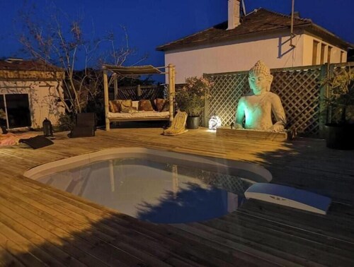 Studio Indépendant Avec Jardin et Piscine Proche Gare Accès Paris Direct 19min