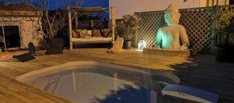 Studio Indépendant Avec Jardin et Piscine Proche Gare Accès Paris Direct 19min