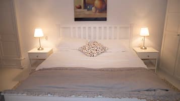 2 camere, ferro/asse da stiro, Wi-Fi gratuito, lenzuola