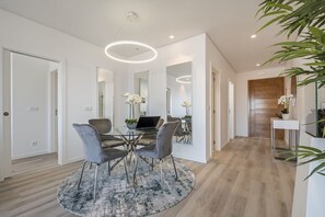 Dining - Contemporary Residence B by Madeira Sun Travel (Funchal)