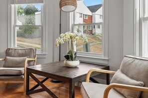 Interior - DECEMBER-JANUARY Special. Stay 4 Nights for the Price of 3 (Portland)