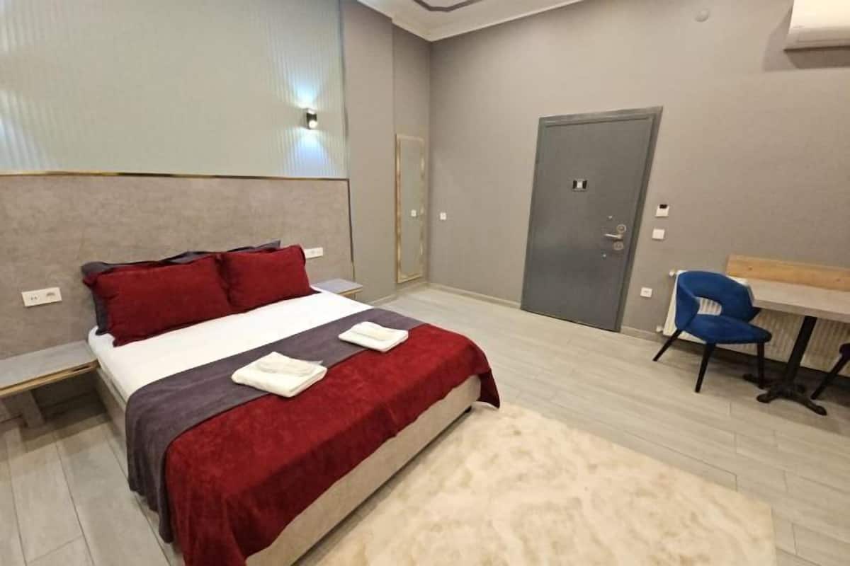 1 habitación, ropa de cama de alta calidad y camas con efecto memoria