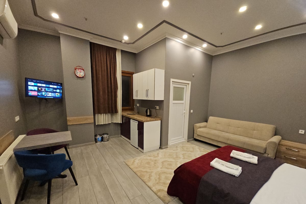 Quad Room | 1 kamar tidur, seprai premium, busa memori, dan brankas