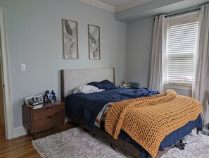 2 habitaciones, tabla de planchar con plancha y wifi gratis 