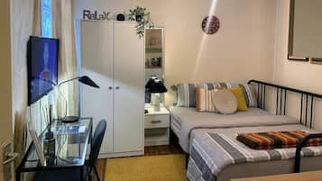 1 habitación, wifi y ropa de cama