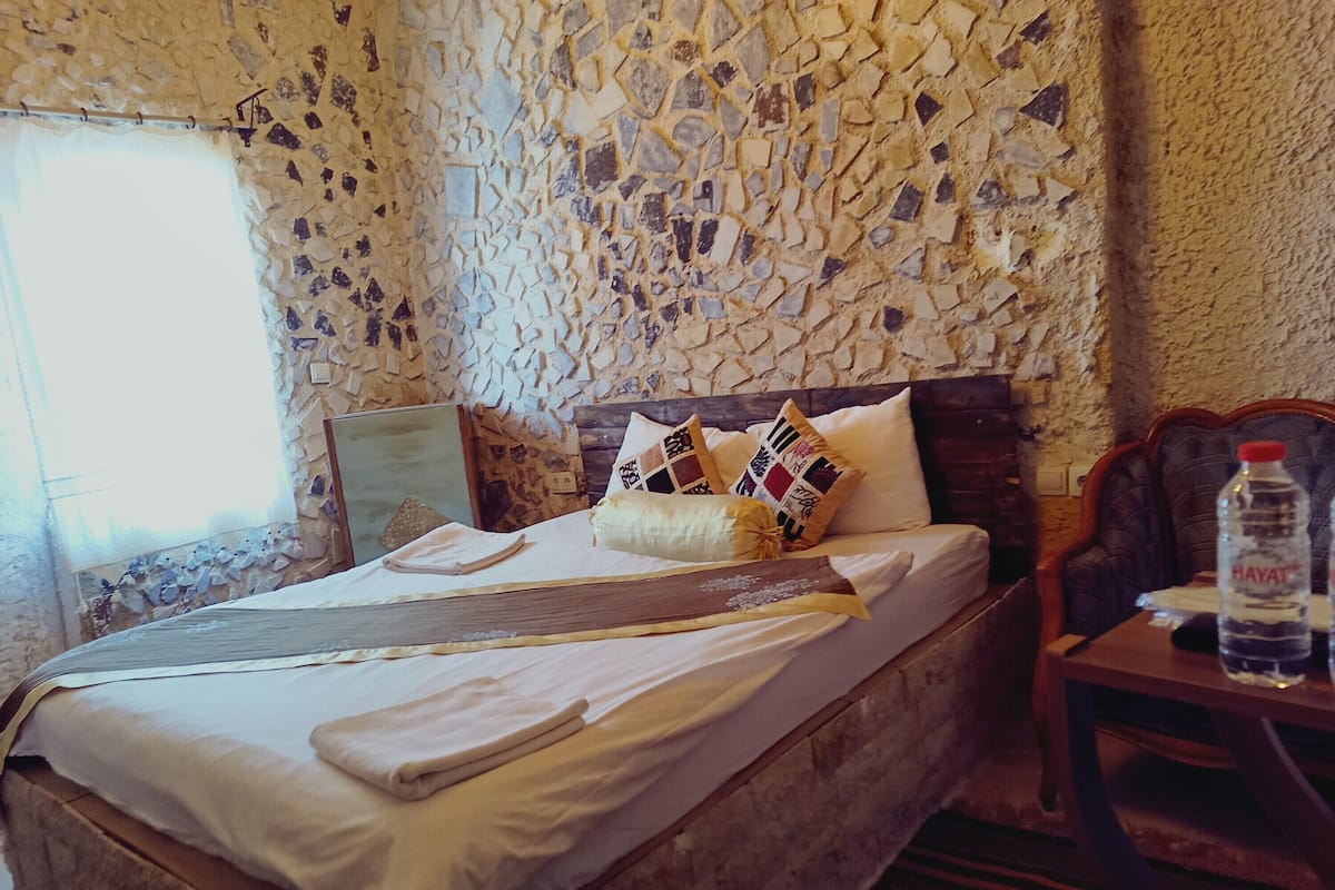 時尚雙人房 | 高級寢具、獨特設計、獨特裝修、遮光窗簾/窗簾