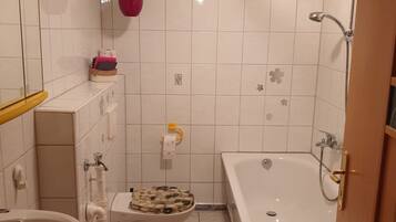 Handtücher, Toilettenpapier