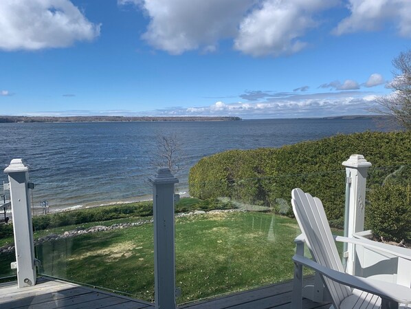 Property grounds - GEORGIAN BAY DIRECT WATERFRONT HOME NEAR MIDLAND, ONTARIO (Penetanguishene)