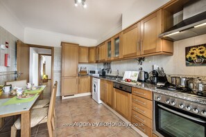 Fridge, microwave, oven, dishwasher