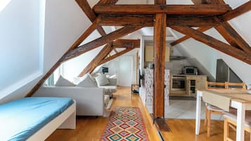 1 Schlafzimmer, Schreibtisch, Bügeleisen/Bügelbrett, kostenloses WLAN