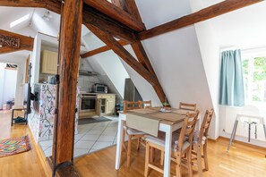 Dining - Attic Apartment at Schlosspark (Wiesbaden)