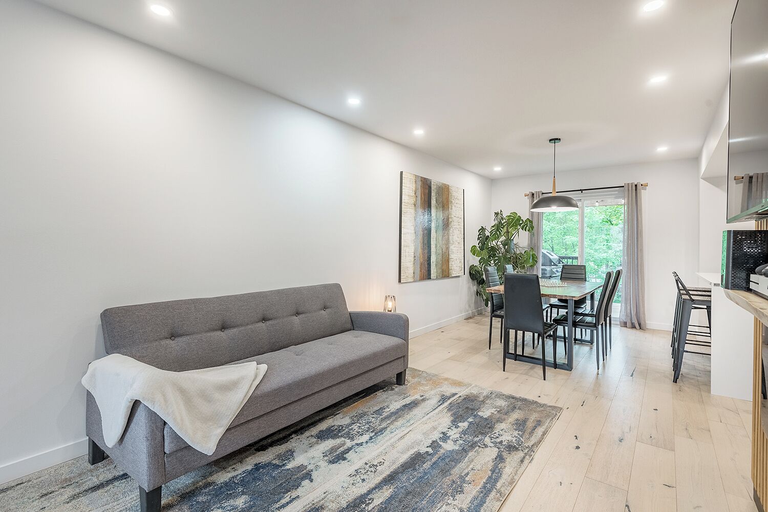 Stunning Modern New House 15 Min From Downtown - Longueuil