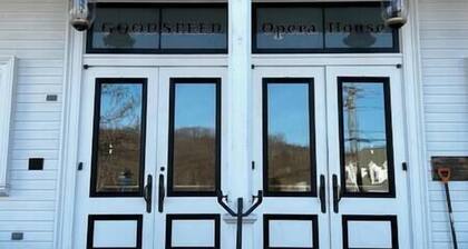 Walk To Goodspeed Opera House!