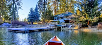 Luxury CDA downtown Fernan lakefront retreat dock teepee spa sauna game room 