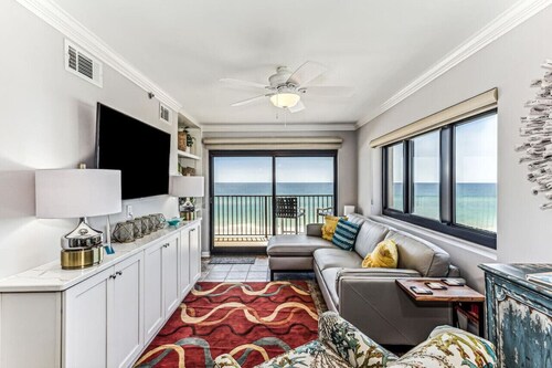 Sunset Bliss: Coastal 5 Star Condo directly on the Gulf of Mexico! Sleeps 4!