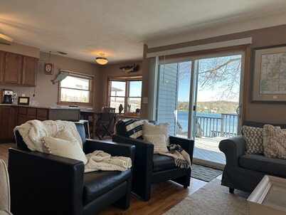 PURE MI Lakefront Cottage - Lake Recreation, Swimming and Fishing abound  