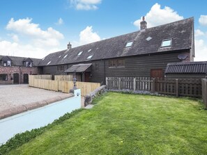 Exterior - 3 bedroom accommodation in Church Stretton (Church Stretton)