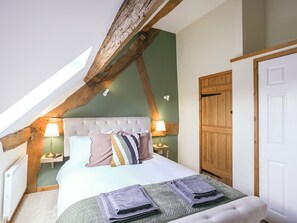 3 habitaciones, wifi gratis y ropa de cama 