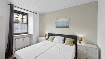 2 bedrooms, free WiFi