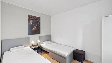 2 bedrooms, free WiFi