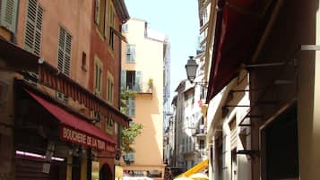 1 makuuhuone, työpöytä, silitysrauta/-lauta, ilmainen Wi-Fi