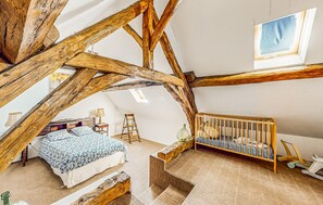 3 Schlafzimmer, Bügeleisen/Bügelbrett, Reisekinderbett, kostenloses WLAN