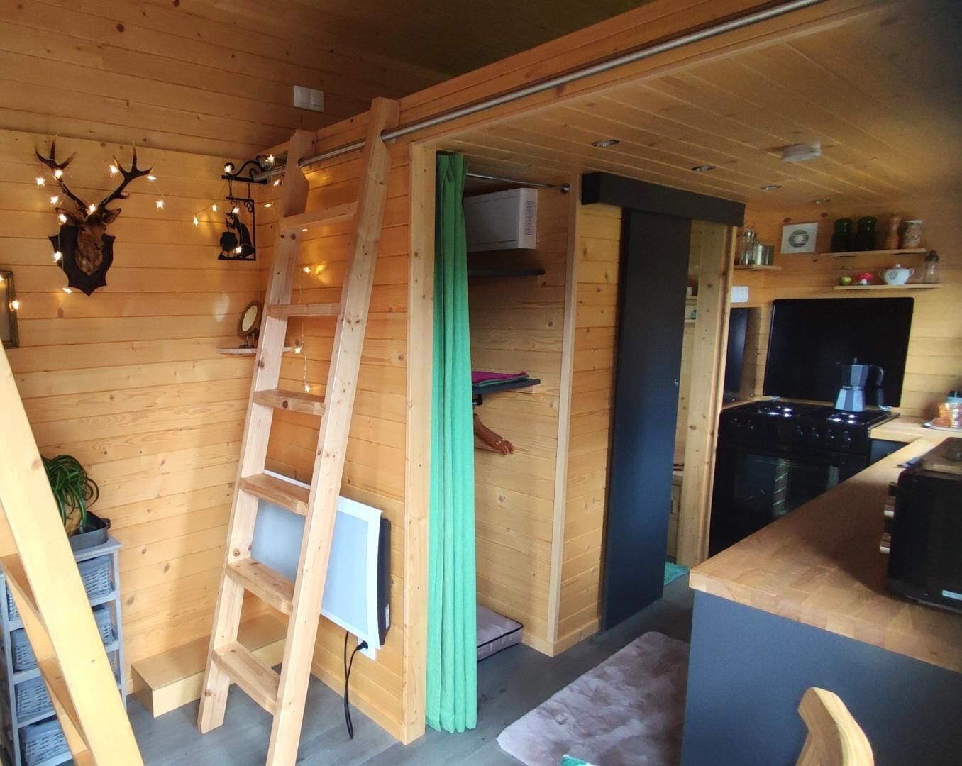 Kühlschrank, Mikrowelle, Toaster