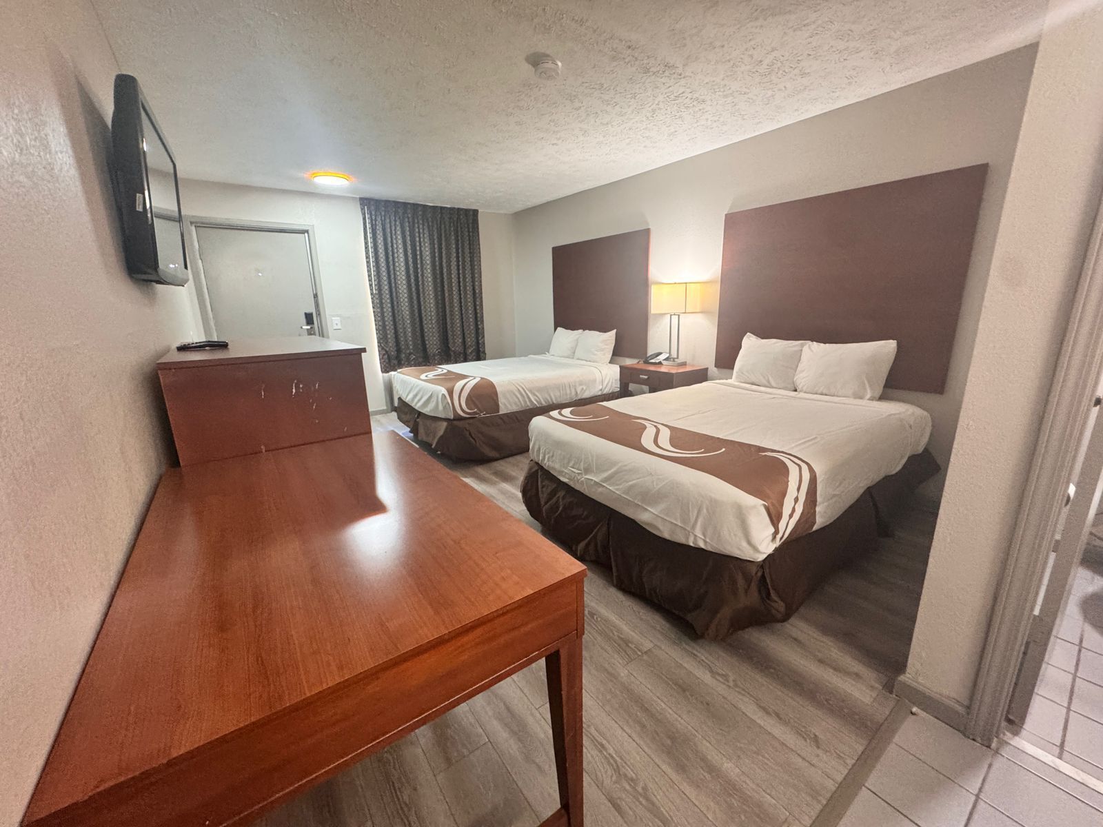 In-room safe, desk, iron/ironing board, free WiFi