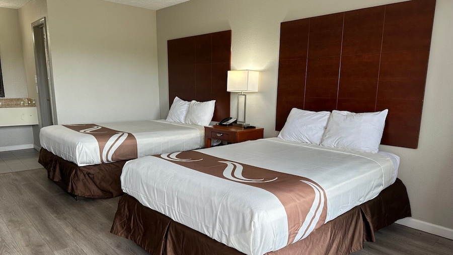 Express Inn