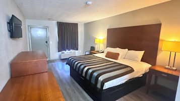 In-room safe, desk, iron/ironing board, free WiFi
