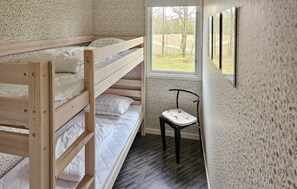 4 soverom, reiseseng for barn og wi-fi (inkludert)