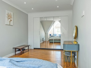 2 bedrooms, free WiFi, bed sheets - 2 bedroom accommodation in Perth (Perth)