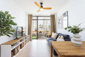 Smart TV - Home2Book Stylish Apt, Pool & Terrace Las Américas (Playa de la Américas)