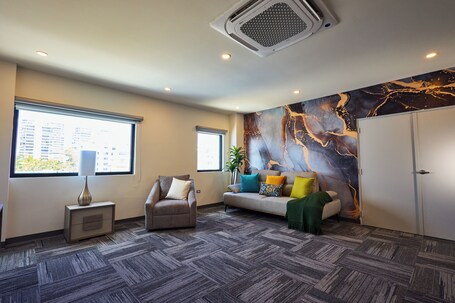 Ola Boutique Hotel - Image 26