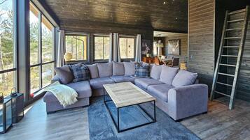 Smart-tv en een open haard