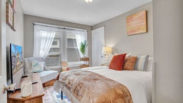 4 多间卧室、熨斗/熨衣板、WiFi、床单