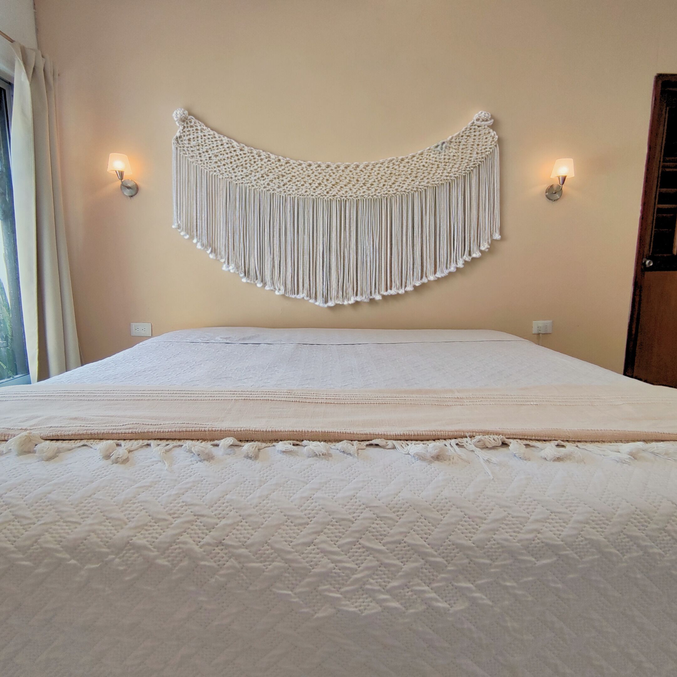 4 chambres, fer et planche à repasser, accès au Wi-Fi (inclus)