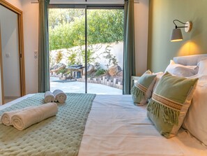 4 bedrooms, iron/ironing board, travel cot, WiFi - Casa Campa di Pinarello (pinarello)