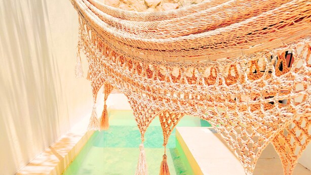 حمّام سباحة خارجي