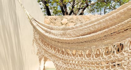 Casa Colibrí con Alberca en el Centro