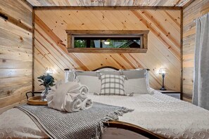 3 chambres, fer et planche à repasser, Wi-Fi gratuit, draps fournis