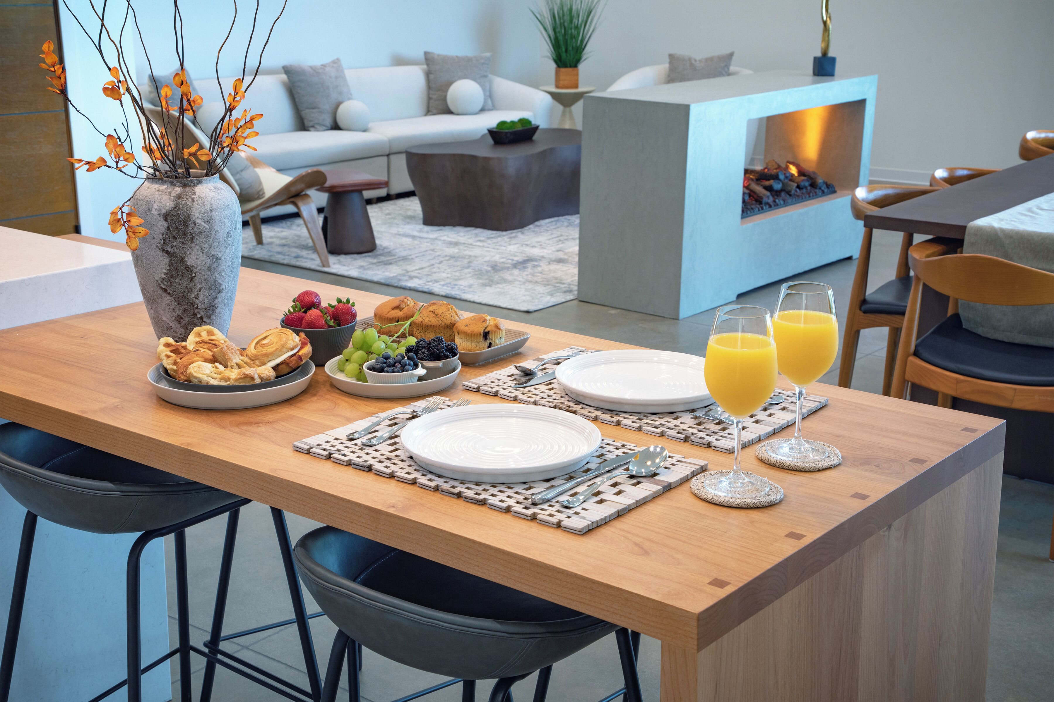 Free daily self-serve breakfast